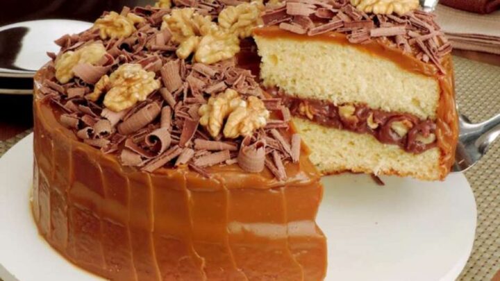 Receita de Bolo de nozes recheado para as festas de final de ano Natal e Virada do Ano