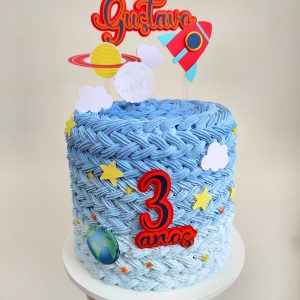 Bolo de Aniversário Masculino → Moderno, Personalizado, Simples, Azul