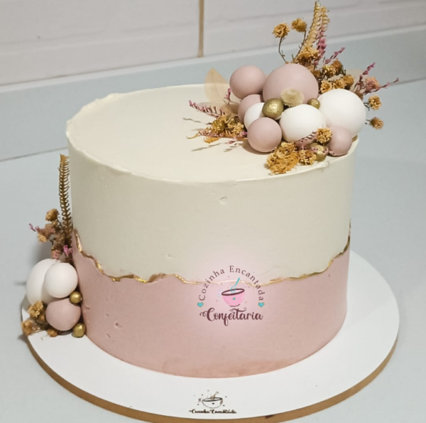 Bolo de Aniversário Moderno: Modelos e Encomenda!